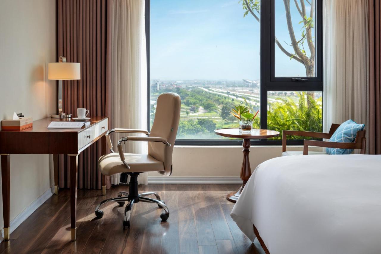 Ravatel Luxury Hotel Bac Giang Exterior photo